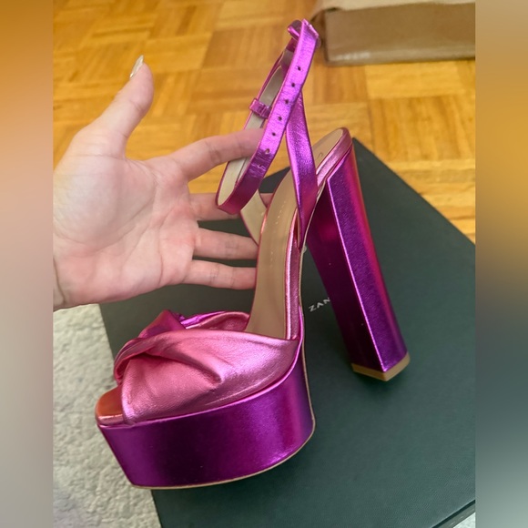 Giuseppe Zanotti Women's Pink Platform Heels - Picture 7 of 8